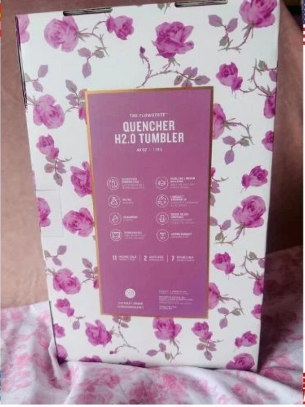 LoveShackFancy X Stanley Ribbon Rosa 40oz Quencher H2.0 Stainless Steel Tumbler - Picture 2 of 4
